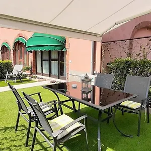 https://corte-stella.hotelinveneto.com